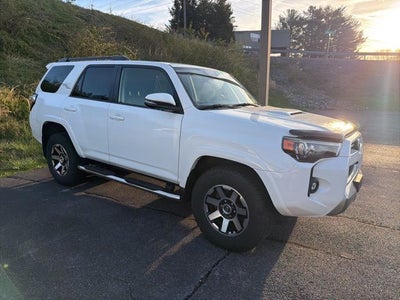 2022 Toyota 4Runner TRD Off-Road Premium