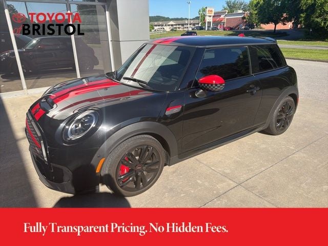 2023 MINI Hardtop John Cooper Works's photo