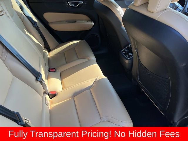 2022 Volvo XC60 B5 Inscription