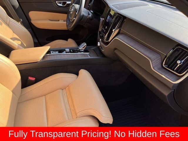 2022 Volvo XC60 B5 Inscription