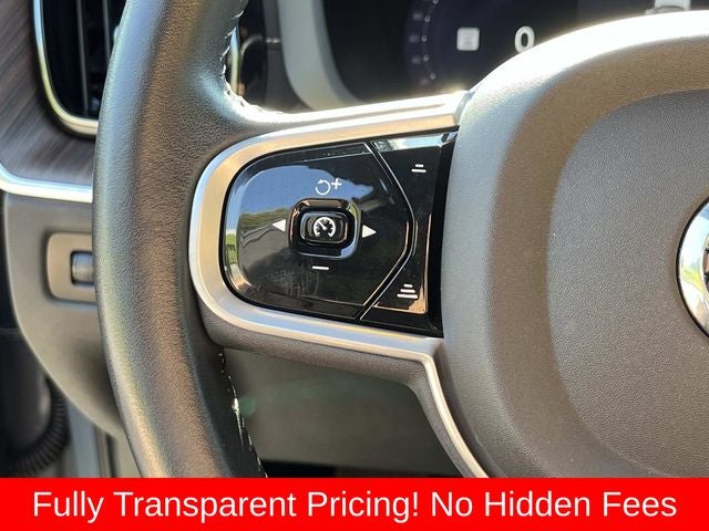 2022 Volvo XC60 B5 Inscription