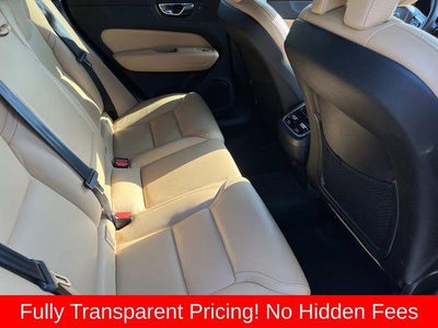 2022 Volvo XC60 B5 Inscription