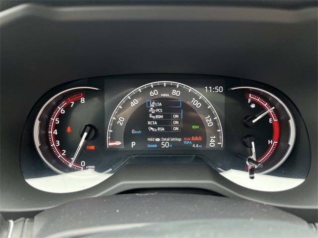 2025 Toyota RAV4 XLE