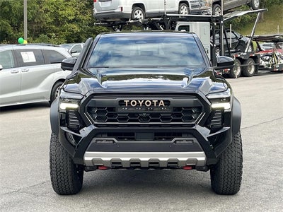 2025 Toyota Tacoma i-FORCE MAX Tacoma Trailhunter