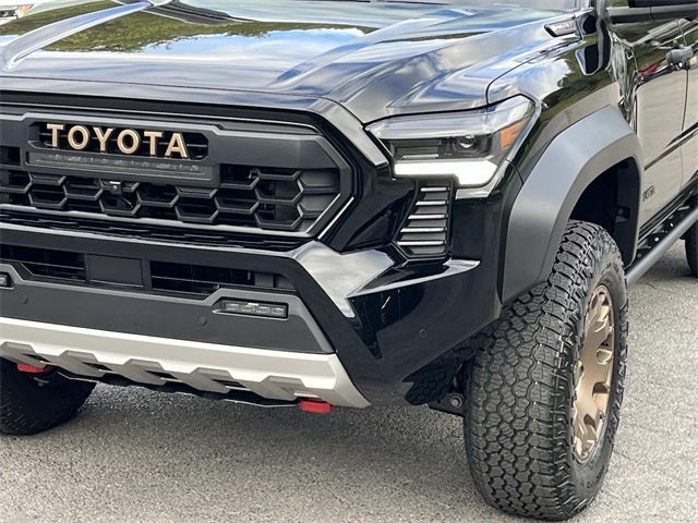 2025 Toyota Tacoma i-FORCE MAX Tacoma Trailhunter