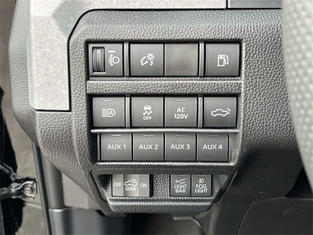 2025 Toyota Tacoma i-FORCE MAX Tacoma Trailhunter