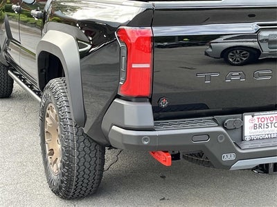 2025 Toyota Tacoma i-FORCE MAX Tacoma Trailhunter
