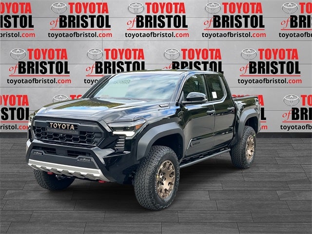 2025 Toyota Tacoma i-FORCE MAX Tacoma Trailhunter