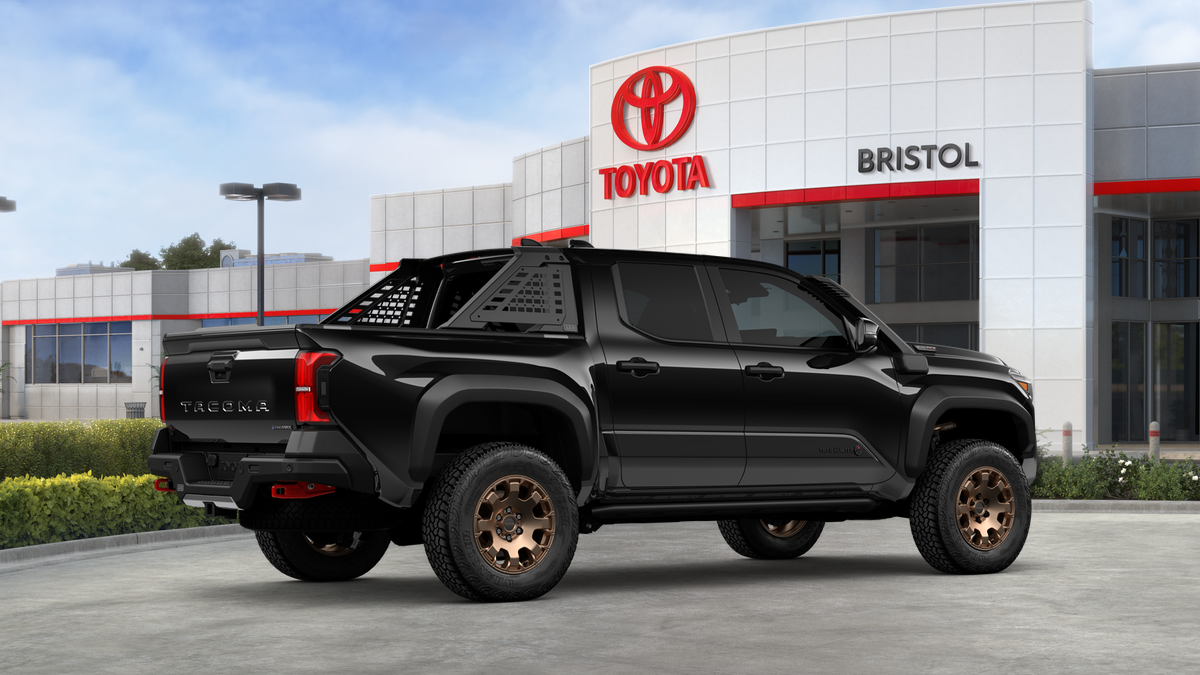 2025 Toyota Tacoma i-FORCE MAX Tacoma Trailhunter