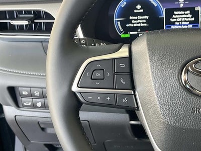 2026 Toyota Highlander Hybrid Platinum