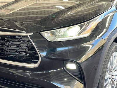 2026 Toyota Highlander Hybrid Platinum