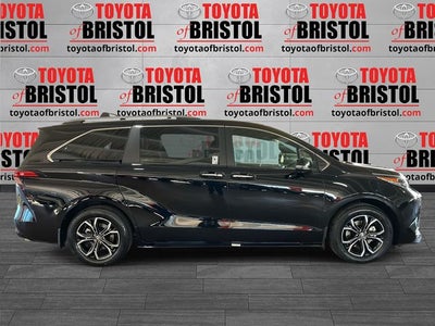 2026 Toyota Sienna Platinum