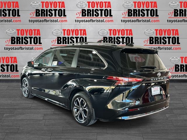 2026 Toyota Sienna Platinum