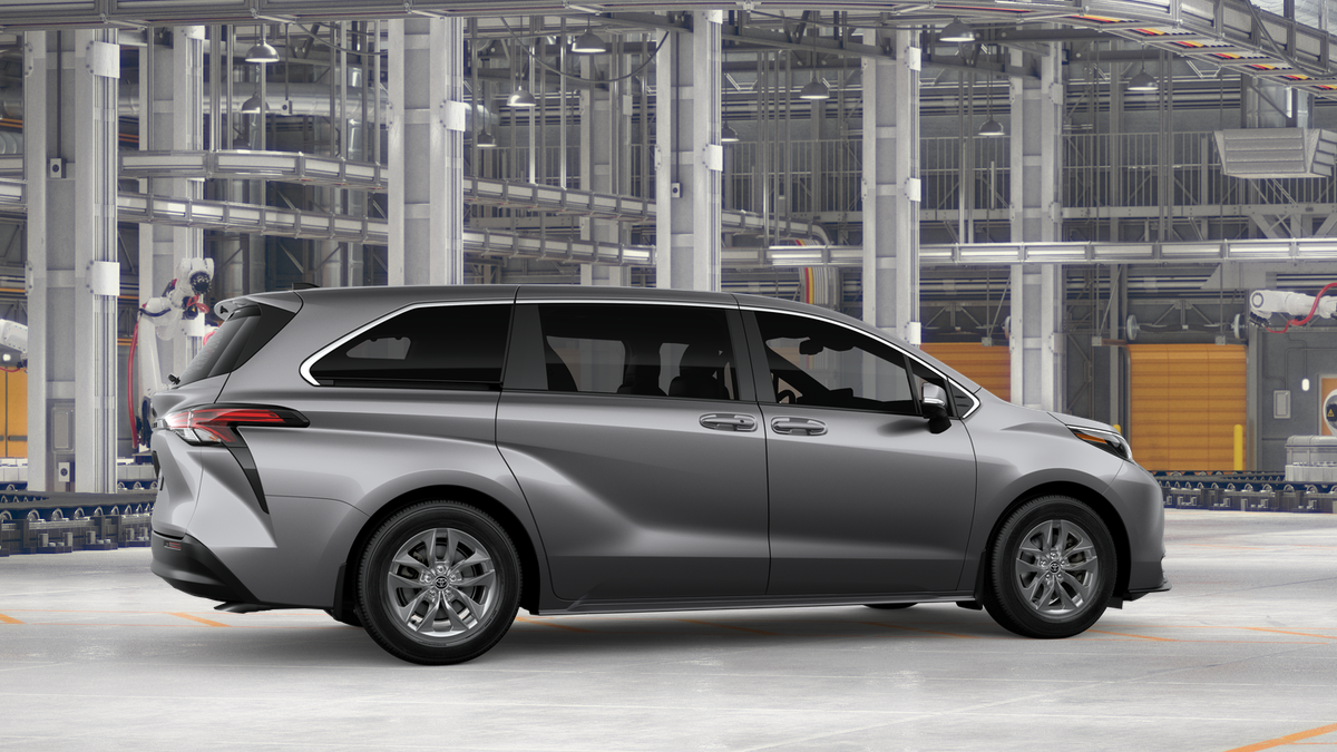 2026 Toyota Sienna LE