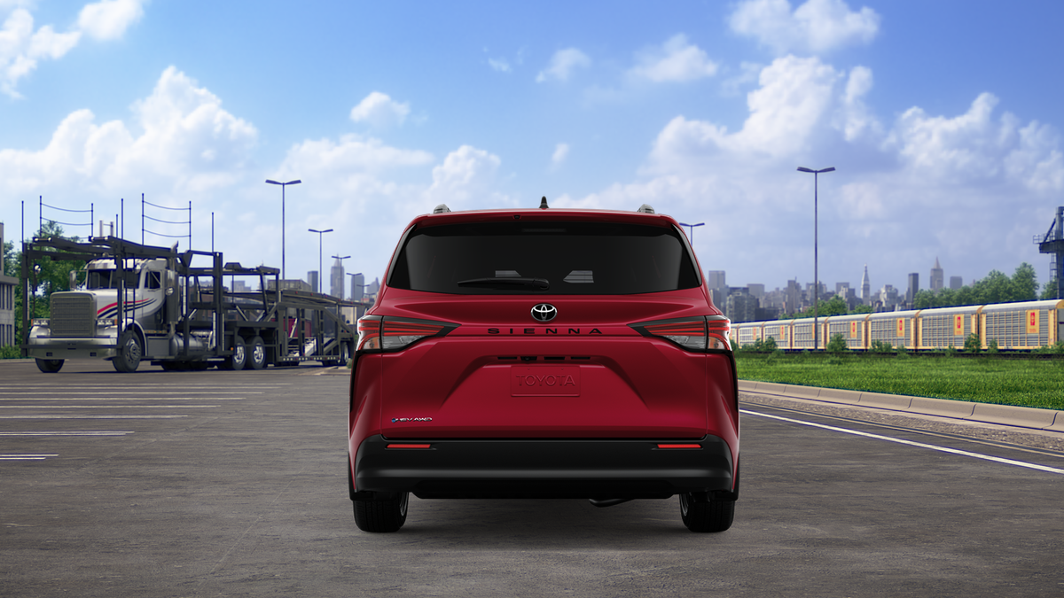 2026 Toyota Sienna LE