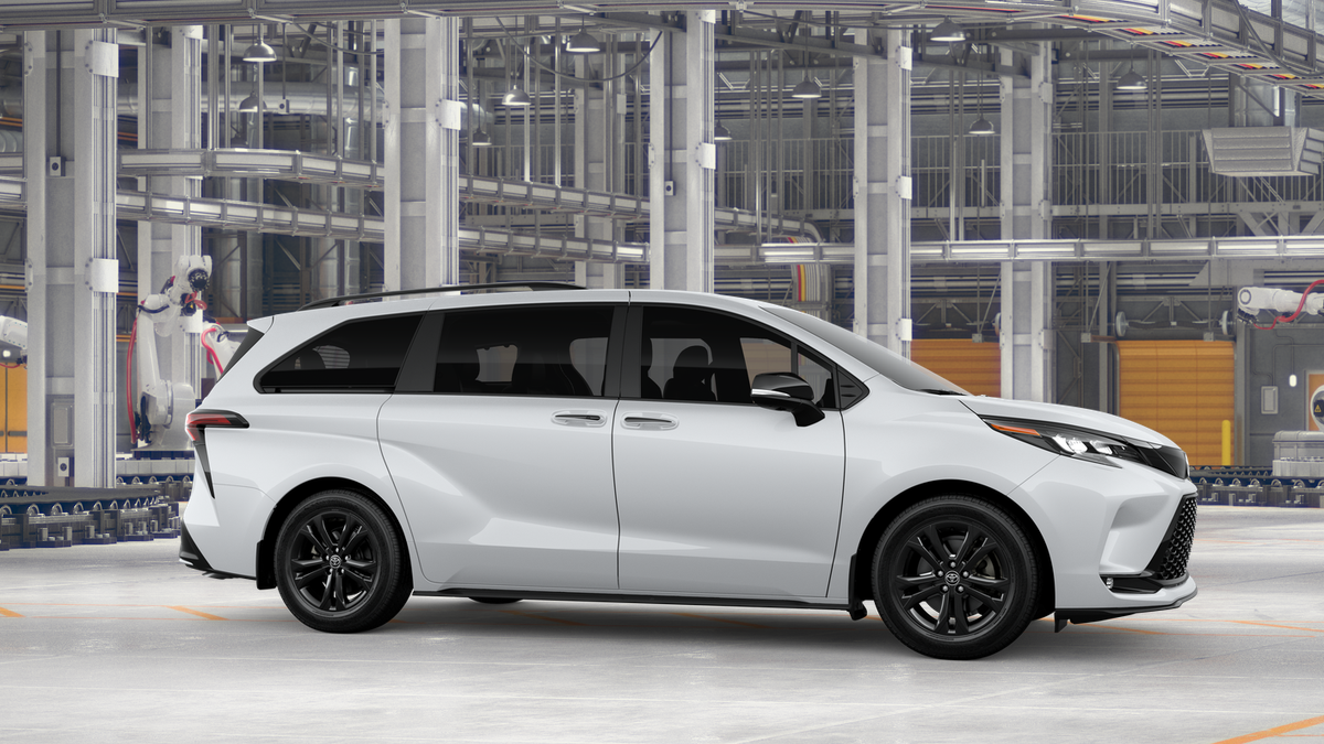 2026 Toyota Sienna XSE