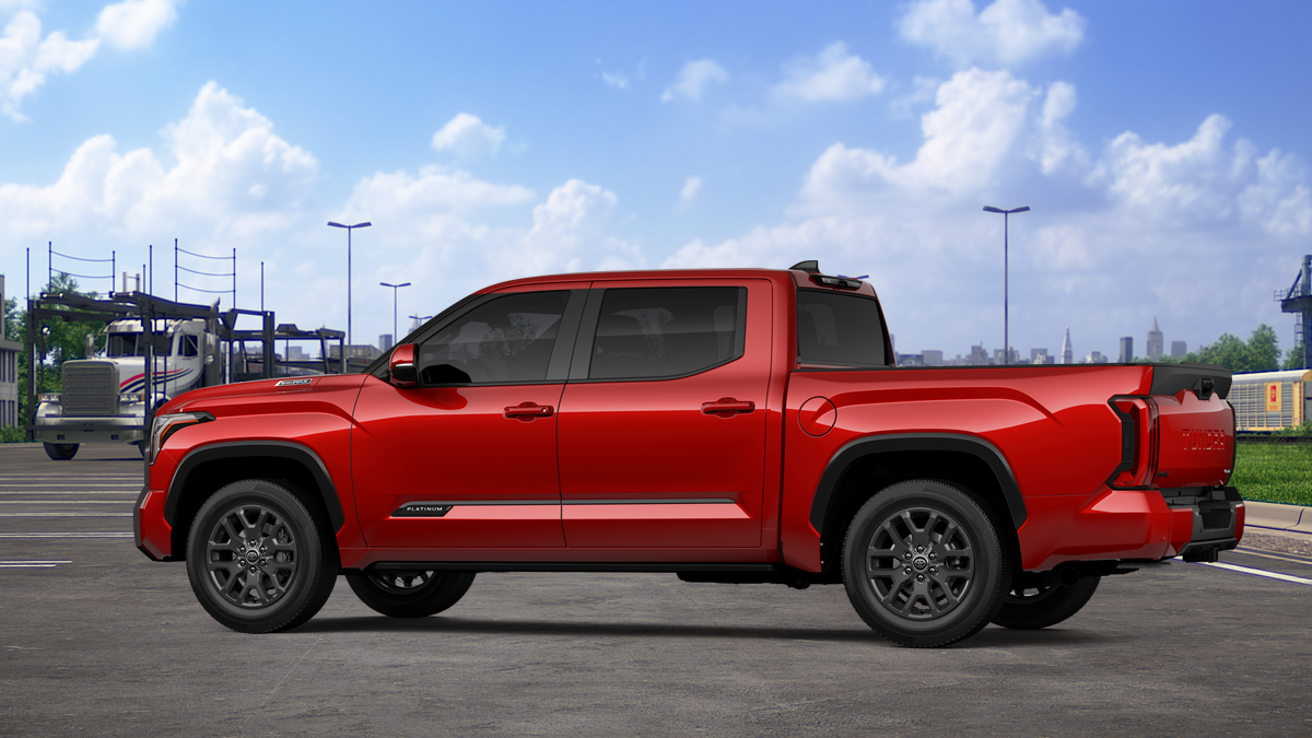 2026 Toyota Tundra i-FORCE MAX Tundra Platinum