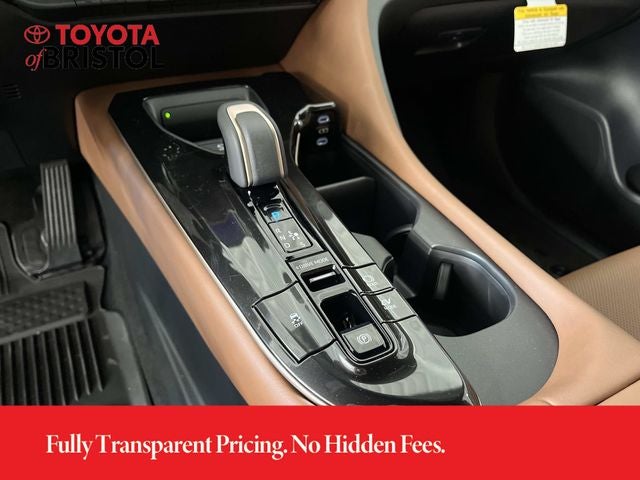 2026 Toyota Toyota Crown Signia Limited