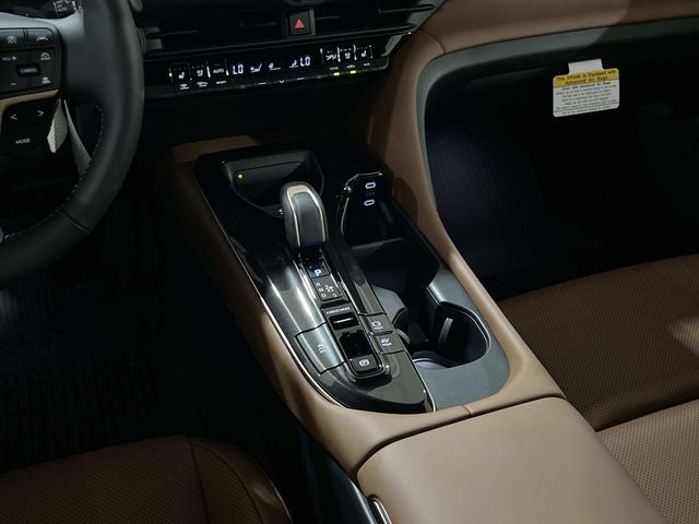 2026 Toyota Toyota Crown Signia Limited