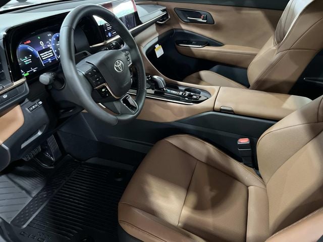 2026 Toyota Toyota Crown Signia Limited