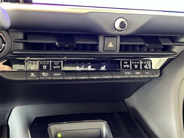 2026 Toyota Toyota Crown Signia Limited