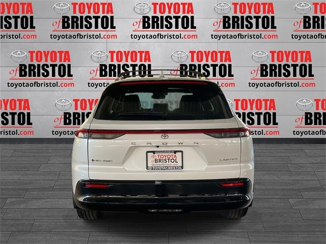 2026 Toyota Toyota Crown Signia Limited