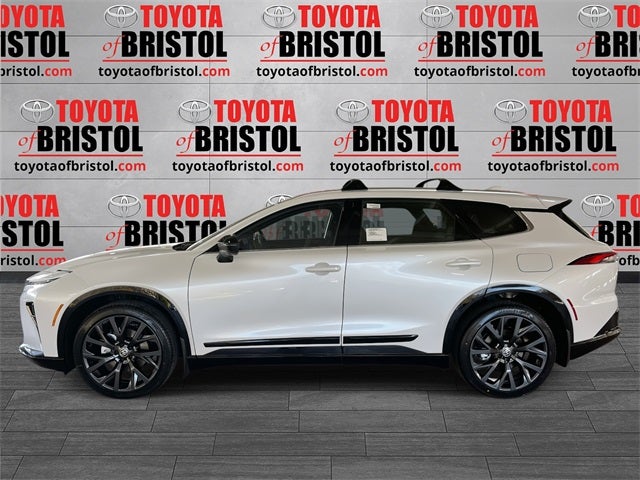 2026 Toyota Toyota Crown Signia Limited