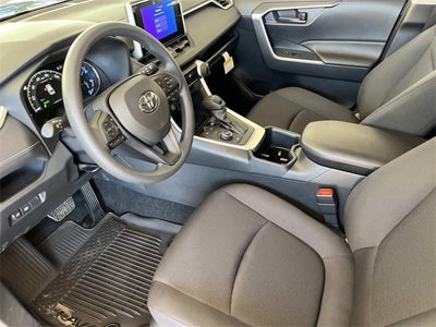 2025 Toyota RAV4 Hybrid LE
