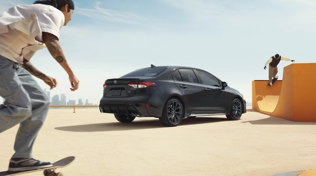 2026 toyota corolla hybrid